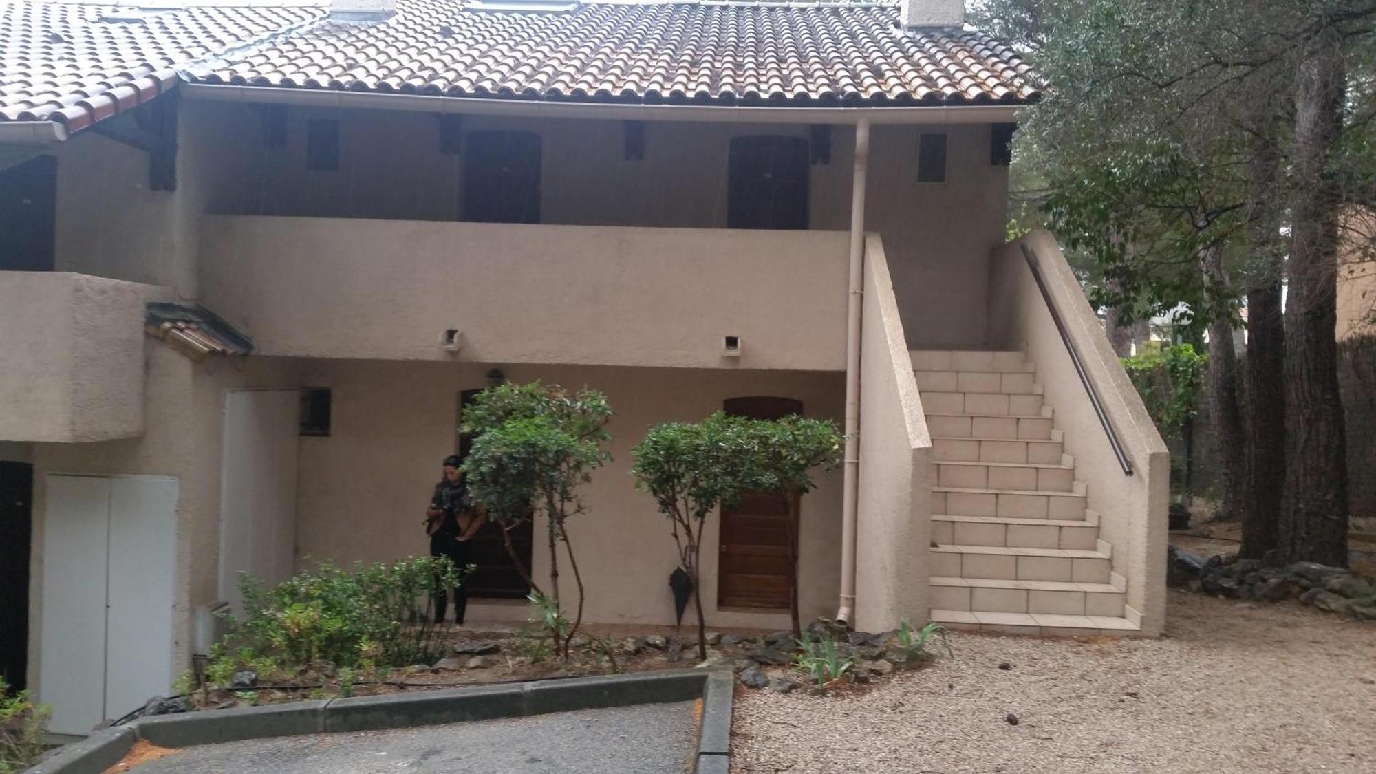 Agréable studio 2/4 pers au calme avec rez-de-jardin Bandol Exterior foto